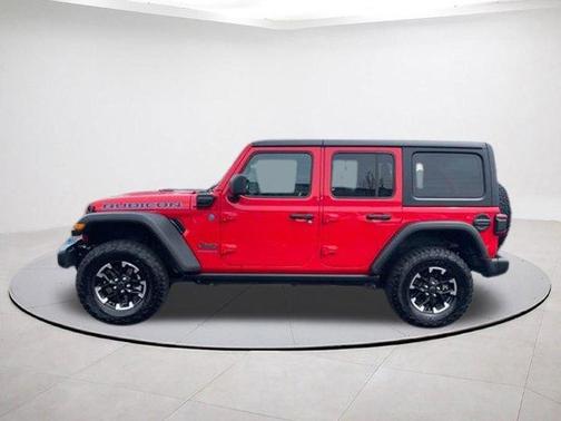 Firecracker Red Clearcoat 2025 Jeep Wrangler 4xe Rubicon