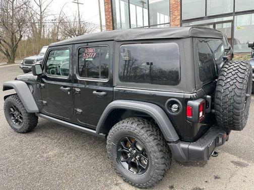 2025 Jeep Wrangler Sport