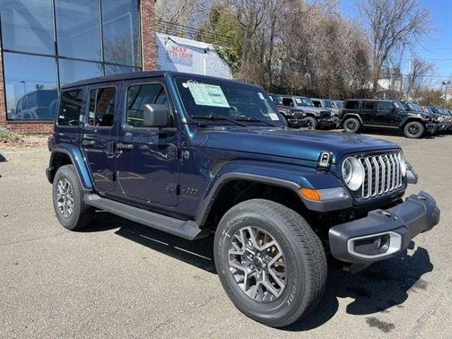 2025 Jeep Wrangler Sahara