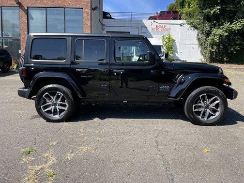 2024 Jeep Wrangler 4xe Sport
