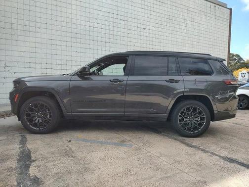 2025 Jeep Grand Cherokee L Summit