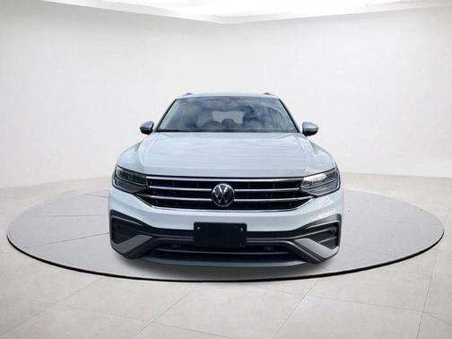 2024 Volkswagen Tiguan 2.0T Wolfsburg Edition