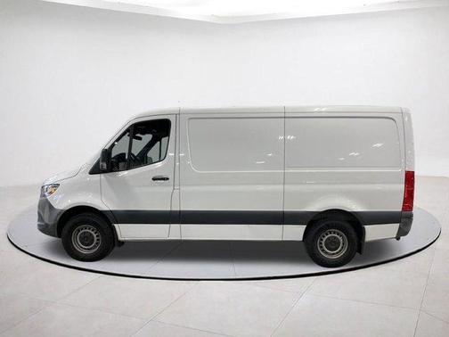 2019 Mercedes-Benz Sprinter 1500 Standard Roof