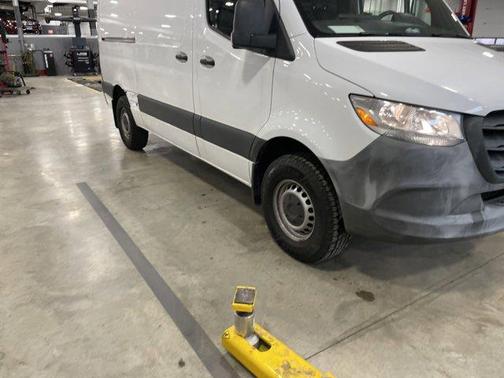 2019 Mercedes-Benz Sprinter 1500 Standard Roof