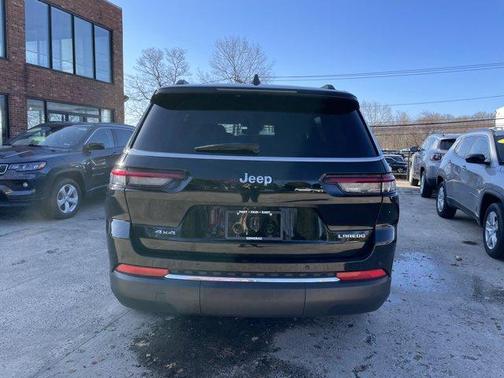 2023 Jeep Grand Cherokee L Laredo