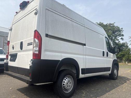 2025 RAM ProMaster 1500 Base
