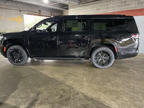 2025 Jeep Wagoneer L Series II