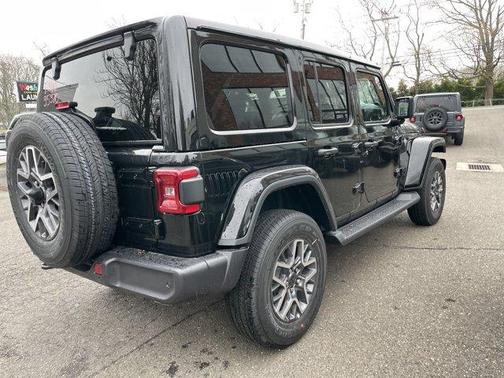 2025 Jeep Wrangler Sahara