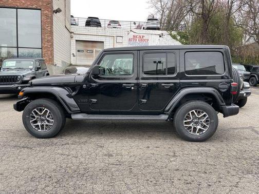 2025 Jeep Wrangler Sahara