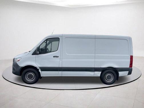 2019 Mercedes-Benz Sprinter 1500 Standard Roof
