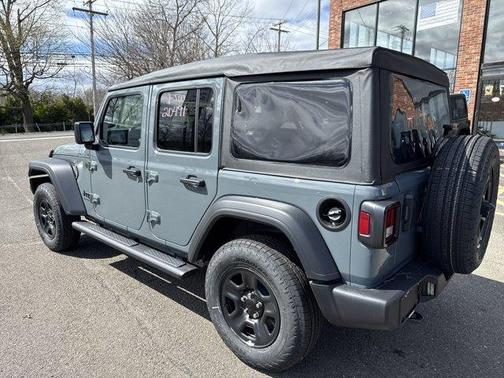 2025 Jeep Wrangler Sport