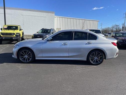 2020 BMW 330 i
