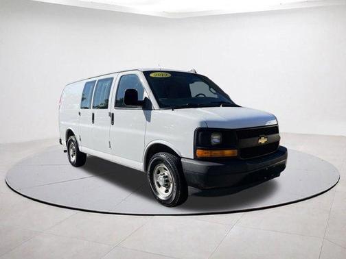 2017 Chevrolet Express 2500 Work Van