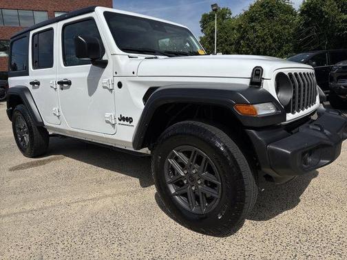 2024 Jeep Wrangler Sport