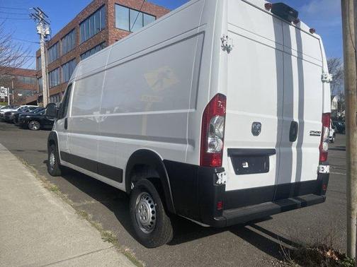 2025 RAM ProMaster 2500 High Roof