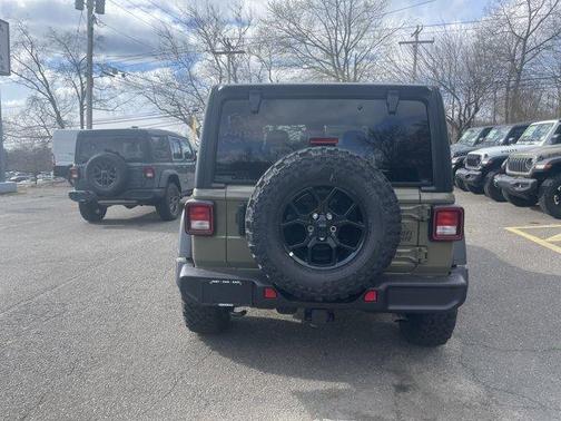 2025 Jeep Wrangler Sport