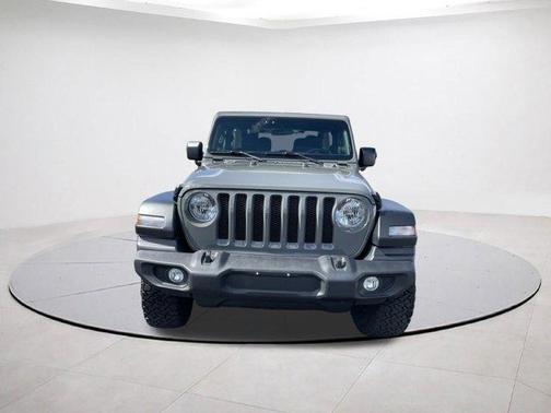 Sting Gray Clearcoat 2022 Jeep Wrangler Sport