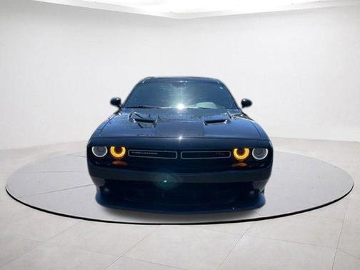 Pitch Black Clearcoat 2016 Dodge Challenger R/T Scat Pack