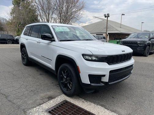 2025 Jeep Grand Cherokee L Laredo