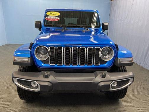 2025 Jeep Wrangler Sahara