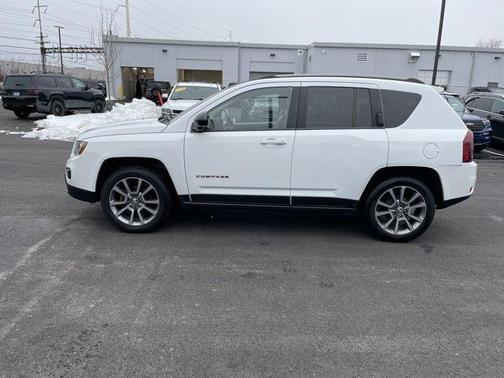 2017 Jeep Compass Sport