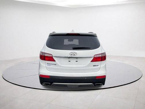 Monaco White 2016 Hyundai SANTA FE SE