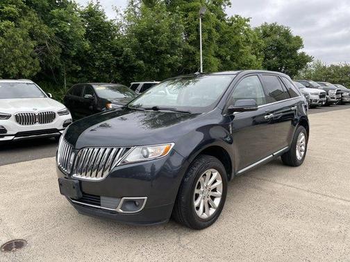2013 Lincoln MKX Base