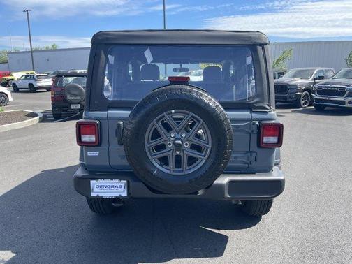 Anvil Clearcoat 2025 Jeep Wrangler Sport