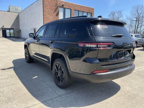 2025 Jeep Grand Cherokee L Laredo