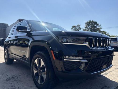 2024 Jeep Grand Cherokee 4xe Base