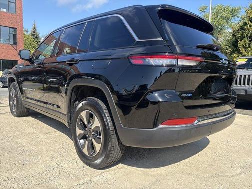2024 Jeep Grand Cherokee 4xe Base