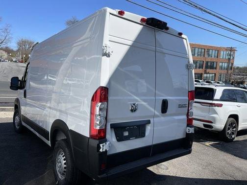 2025 RAM ProMaster 1500 Base