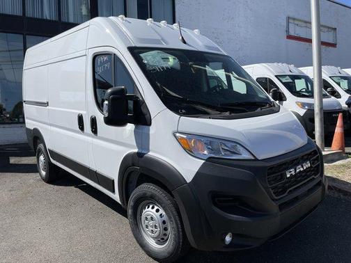2025 RAM ProMaster 1500 Base