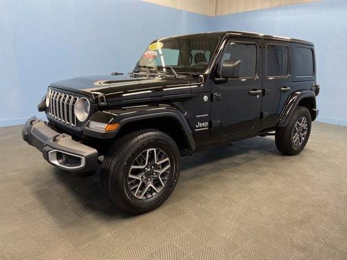 2024 Jeep Wrangler Sahara