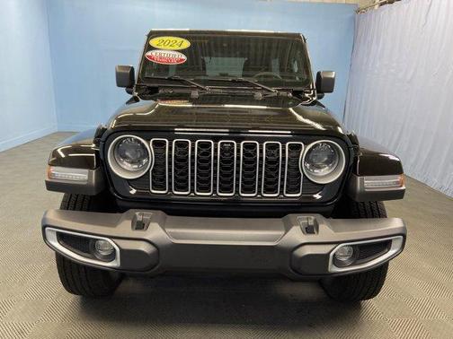 2024 Jeep Wrangler Sahara