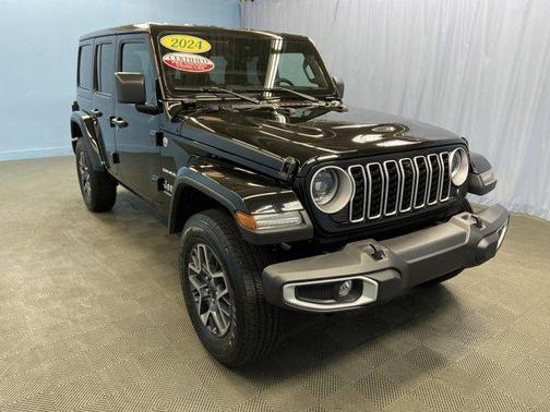 2024 Jeep Wrangler Sahara