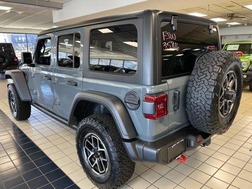 2025 Jeep Wrangler Rubicon