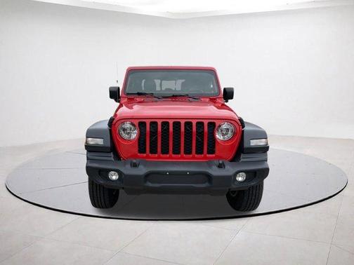2020 Jeep Gladiator Sport