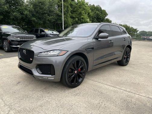 2019 Jaguar F-PACE S