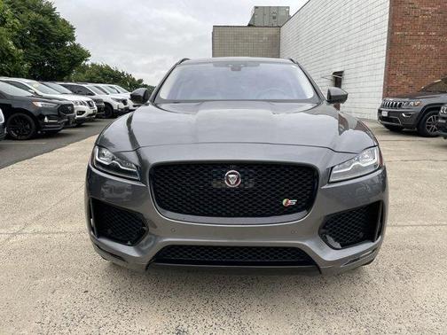 2019 Jaguar F-PACE S