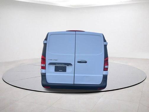2018 Mercedes-Benz Metris 