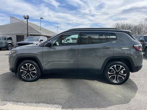 2023 Jeep Compass Limited