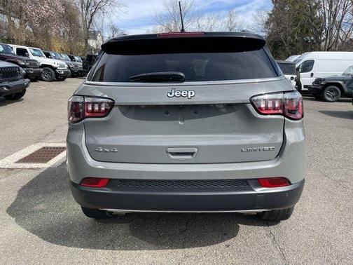 2023 Jeep Compass Limited