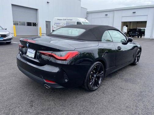 Black Sapphire Metallic 2022 BMW 430 i xDrive