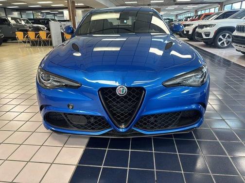 2018 Alfa Romeo Giulia Quadrifoglio