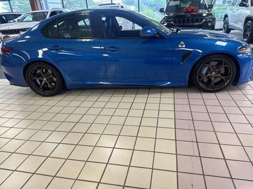 2018 Alfa Romeo Giulia Quadrifoglio