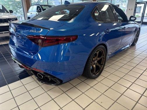 2018 Alfa Romeo Giulia Quadrifoglio