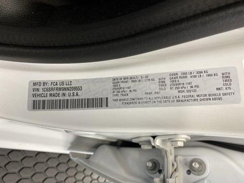 Bright White Clearcoat 2022 RAM 1500 Laramie