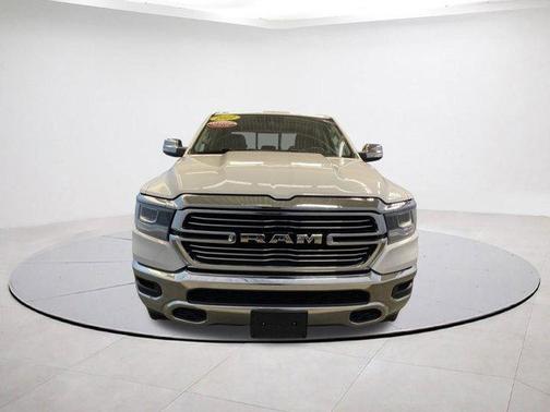 Bright White Clearcoat 2022 RAM 1500 Laramie