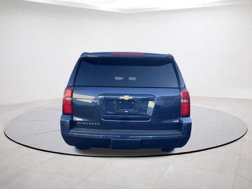 2018 Chevrolet Suburban LT